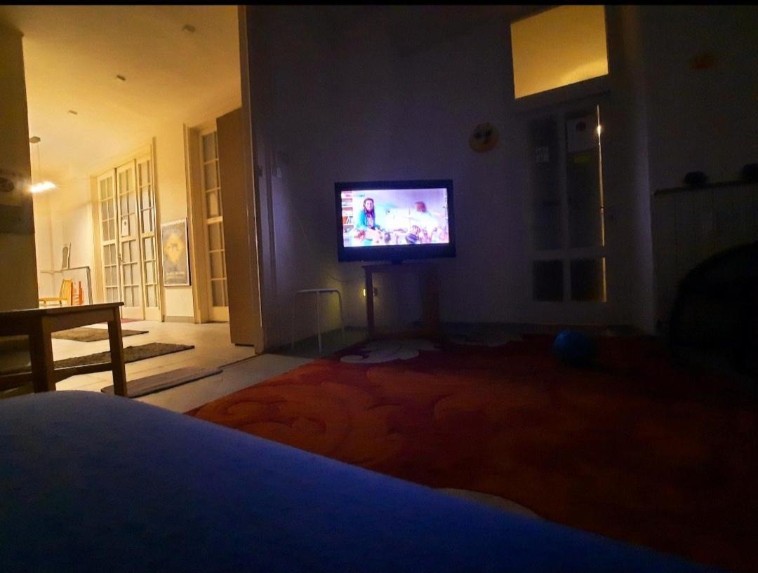 Lamis Hostel Budapeşte Dış mekan fotoğraf