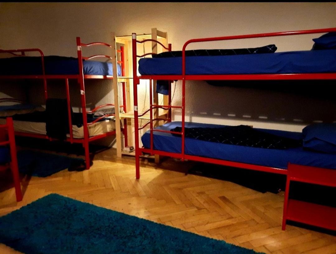 Lamis Hostel Budapeşte Dış mekan fotoğraf